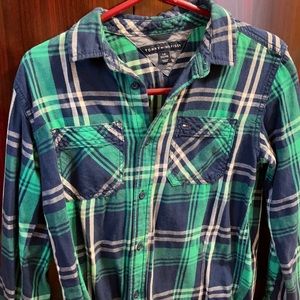 Kids large tommy shirt